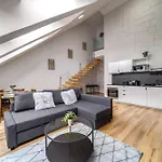 Prime 18 - By Immokon Apartament *