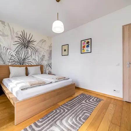 Prime 18 - By Immokon Apartmán *